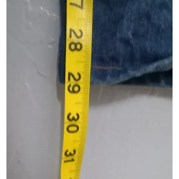 Wrangler Men Denim Jeans Size 46x30 Relaxed Fit Blue Cotton Classic Straight Leg - Picture 7 of 10